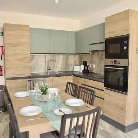 Stunning 3br With Sea Views In Gozo By 360 Estates *