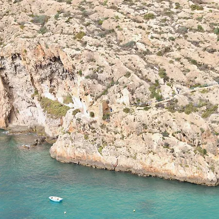 Gozo Coastal Escape Sea Views In Διαμέρισμα Xlendi